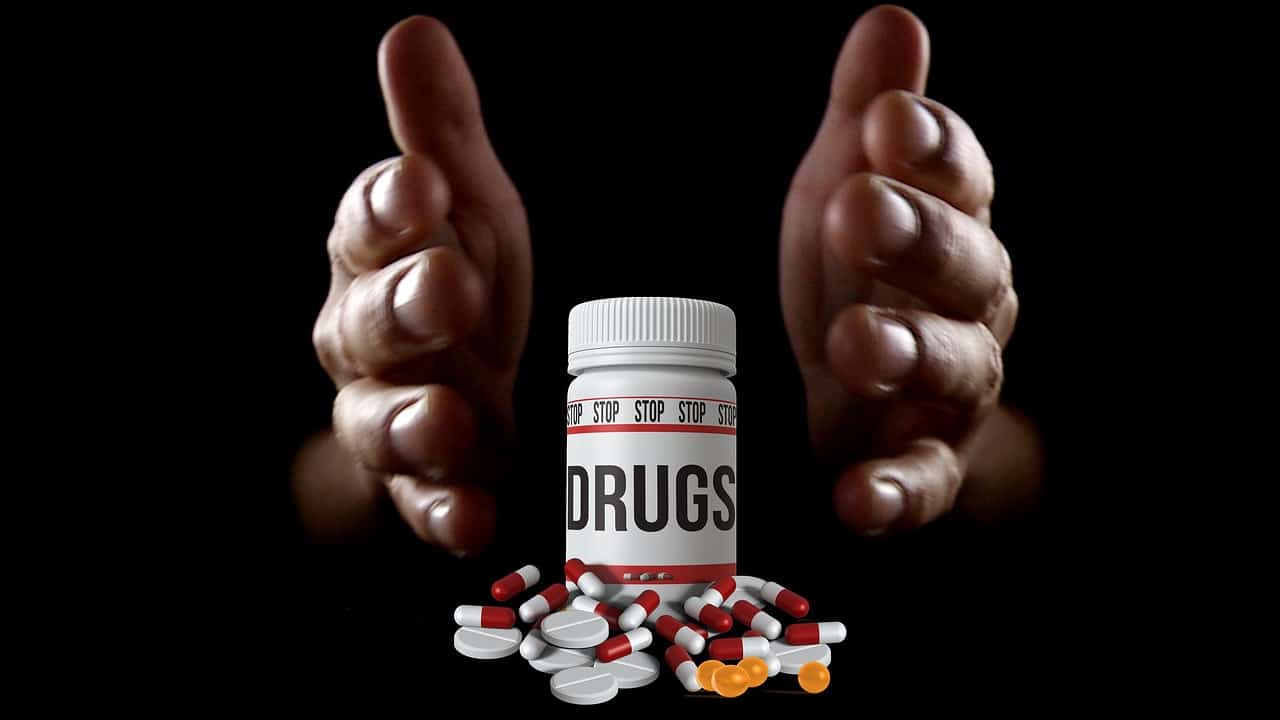 How Communities Can Work Together to Reduce Teenage Drug Misuse